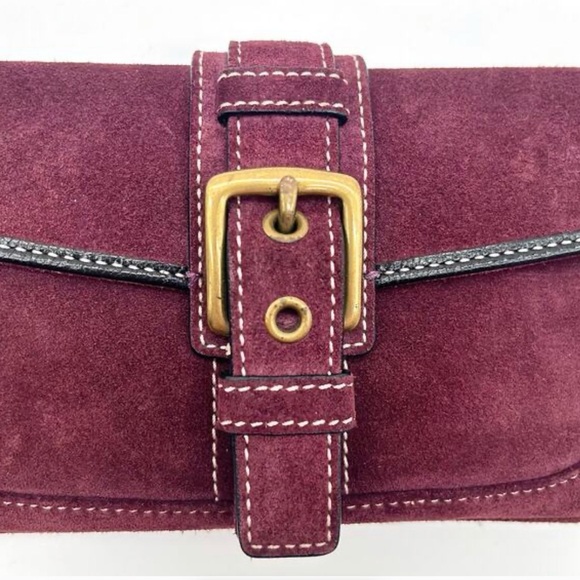 COACH EXTREMELY RARE SOHO, Suede Burgundy Clutch - Picture 7 of 12